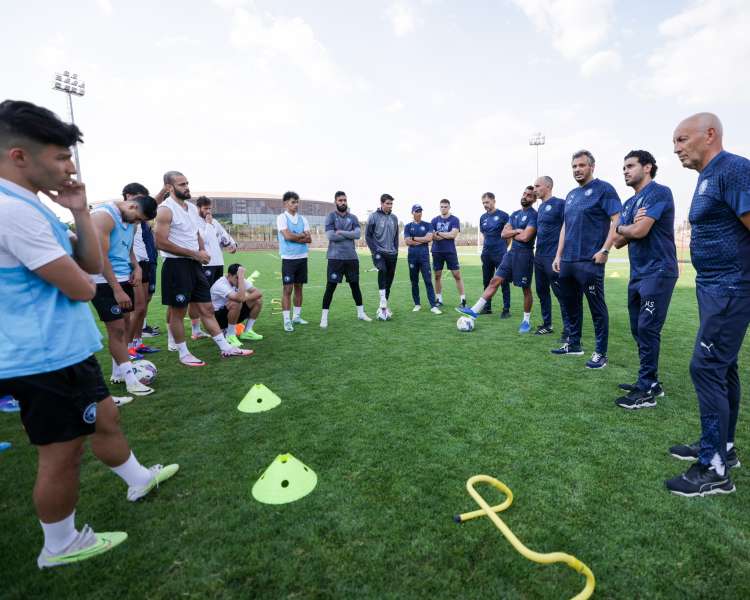 بيراميدز
