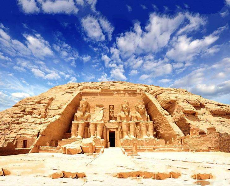 معبد أبو سمبل
