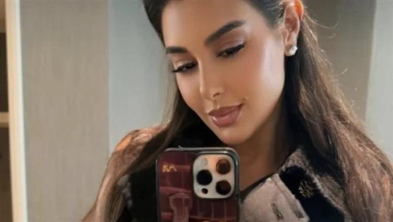 ياسمين صبري تتألق بإطلالة فورمال