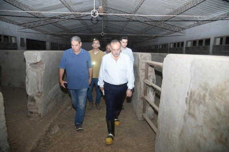 محافظ أسيوط يتابع أعمال تطوير محطتي الثروة الحيوانية ببني مر بالفتح والحمام بأبنوب