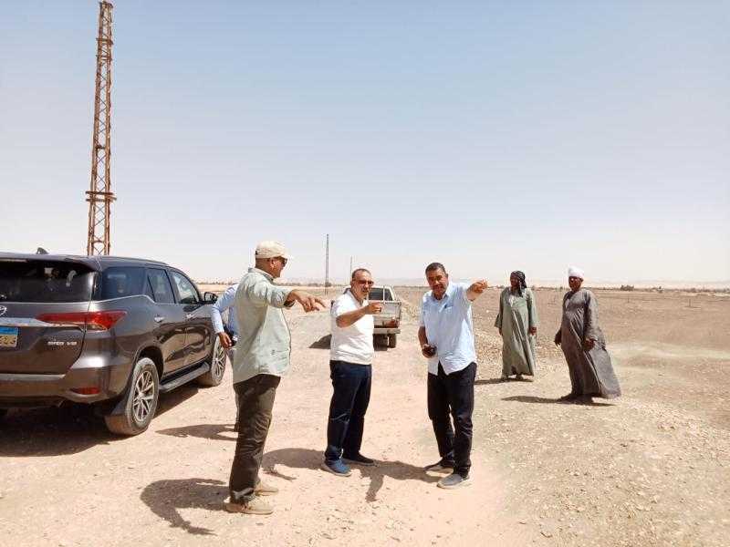 محافظ أسيوط يتفقد مزرعة الوادي الأسيوطي للوقوف على سبل تطويرها والاستفادة منها وزراعتها