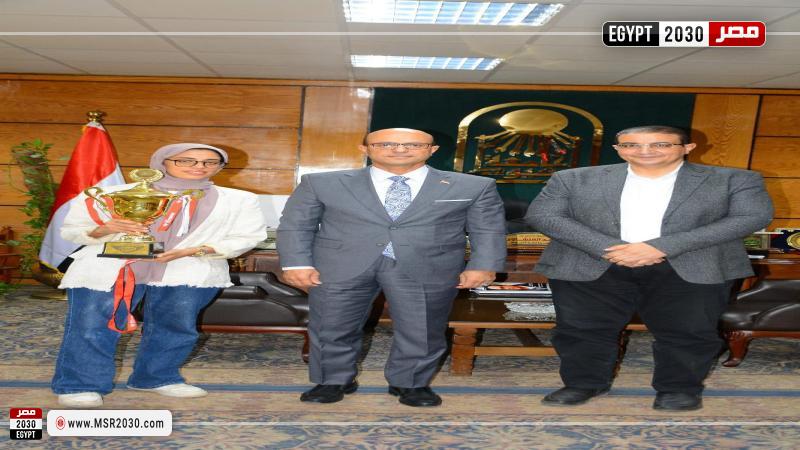 رئيس جامعة أسيوط