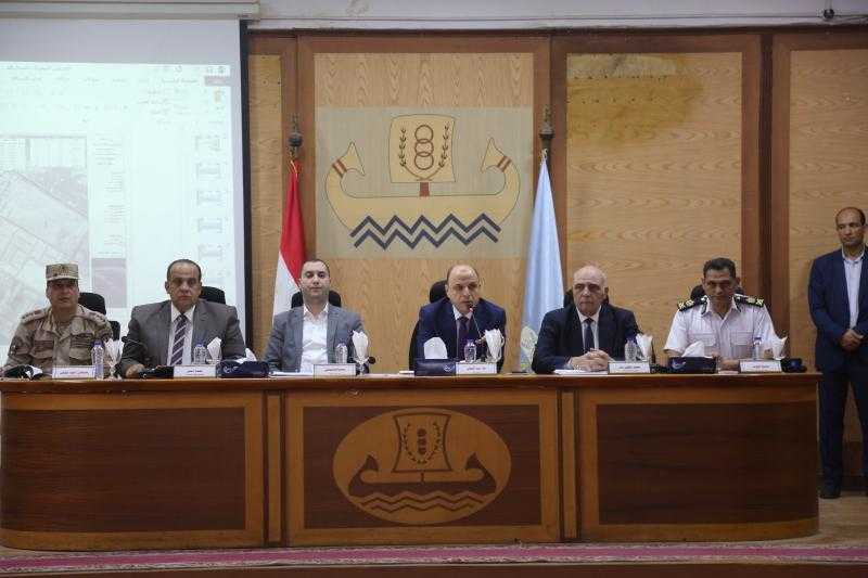 محافظ كفرالشيخ يترأس المجلس التنفيذي للمحافظة لمناقشة عدد من الموضوعات والقرارات الخدمية