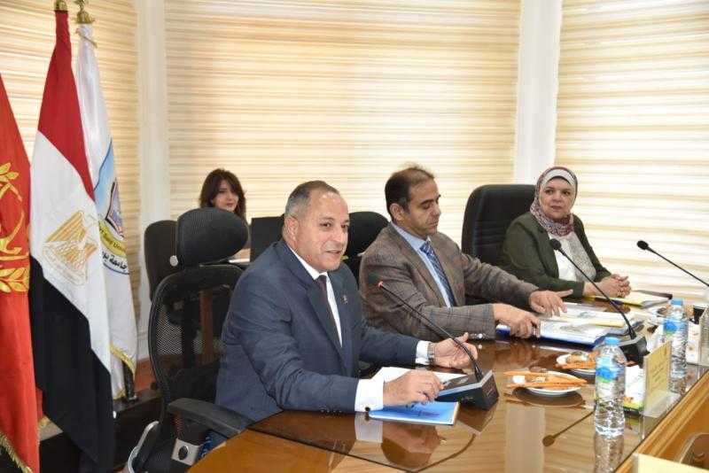 حبشي يشارك في اجتماع مجلس جامعة بورسعيد