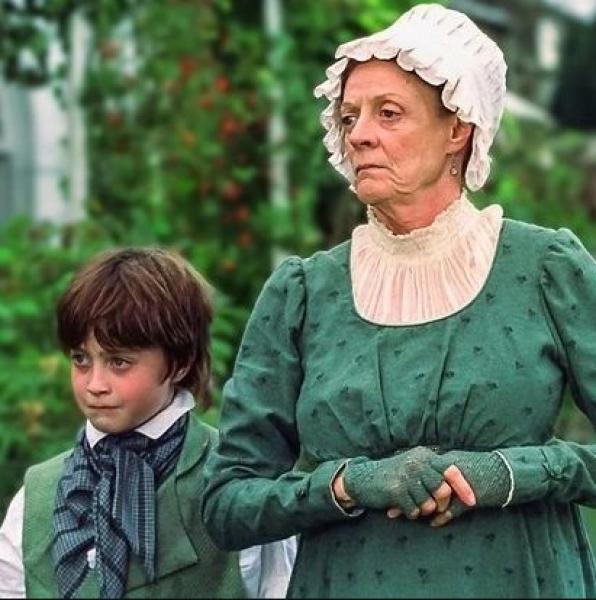 دانيال رادكليف ينعى ماجي سميث: لن أنسى لحظات العمل مع أسطورة Harry Potter