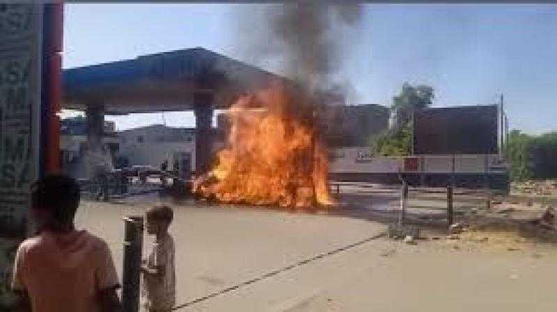 السيطرة على حريق محطة وقود سيارات فى الشرقية