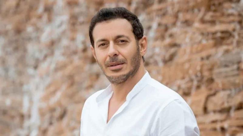 مصطفى شعبان 
