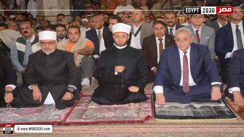 محافظ الغربية ووزير الأوقاف والمفتي