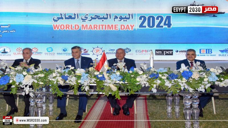 محافظ الإسكندرية ووزير الصناعة والنقل