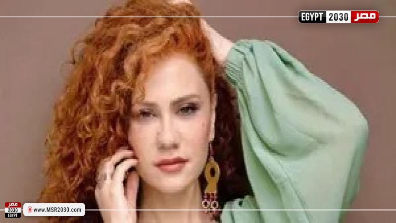 الفنانة لينا شاماميان