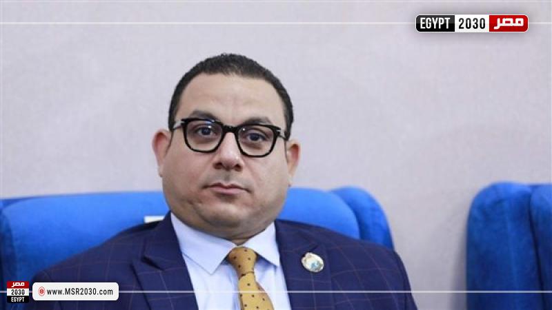 الدكتور كريم عادل