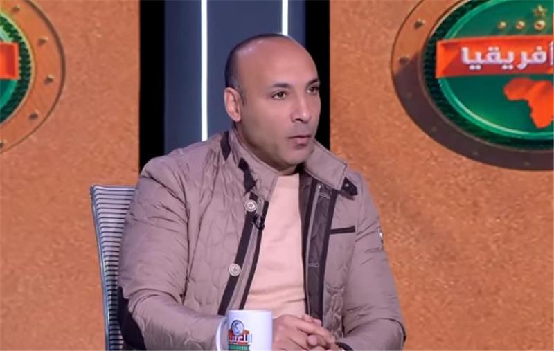 أيمن عبد العزيز