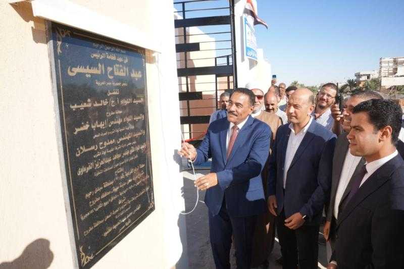 محافظ مطروح يفتتح محطة الرفع الفرعية رقم ٣ لمشروع الصرف الصحي بسيوة