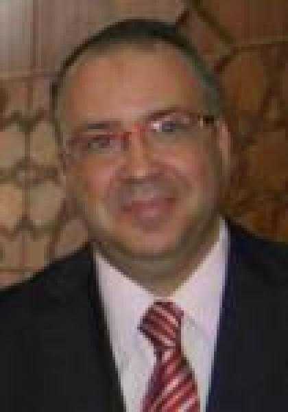 استشاري حالات حرجة يكشف سبب الموت المفاجئ للرياضيين: القلب ومشروب الطاقة