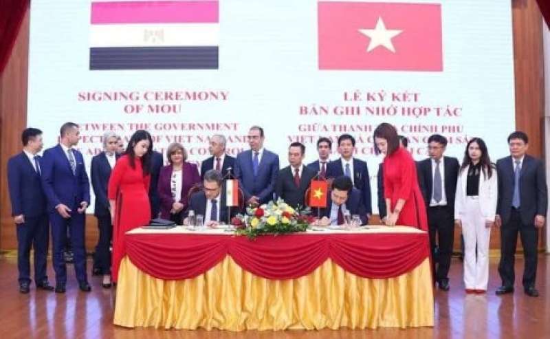 الرقابة الإدارية توقع مذكرة تفاهم مع مفتشية الحكومة الفيتنامية