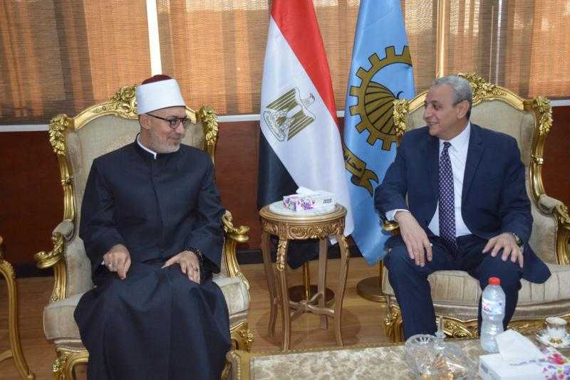 محافظ الغربية يستقبل مفتي الجمهورية في مستهل زيارته