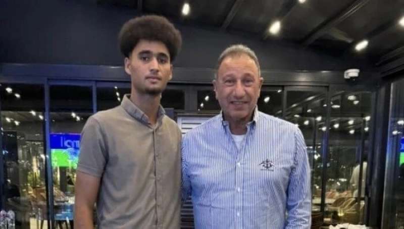 محمود الخطيب وأجويلي أنور