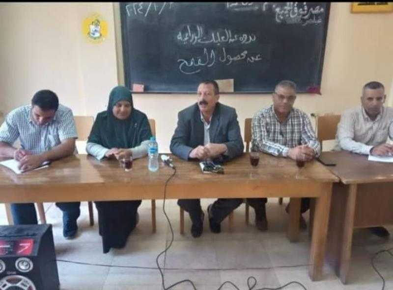 زراعة الشرقية تنفذ ندوة إرشادية موسعة عن زراعة محصول القمح موسم 2024 / 2025 بالحسينية