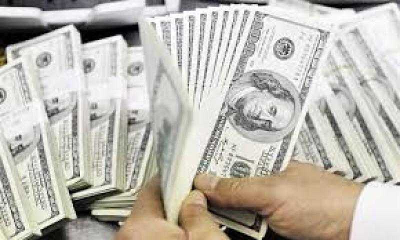 ضبط قضايا اتجار في النقد الأجنبي بتعاملات 10 ملايين جنيه