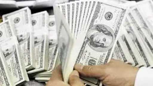 ضبط قضايا اتجار بالنقد الأجنبى بقيمة 6 ملايين... ضبط قضايا اتجار بالنقد الأجنبى بقيمة 6 ملايين جنيه خلال 24 ساعة