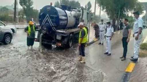 استعدادات الداخلية لمواجهة هطول الأمطار والشبورة استعدادات الداخلية لمواجهة هطول الأمطار والشبورة