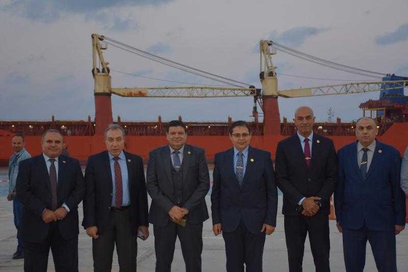 «الوكيل» يستقبل مصيدة قلب المفاعل للوحدة النووية الرابعة بموقع محطة الضبعة