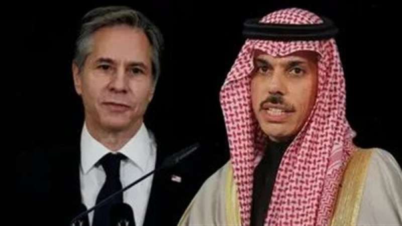 وزير الخارجية السعودي يناقش مع نظيره الأمربكي