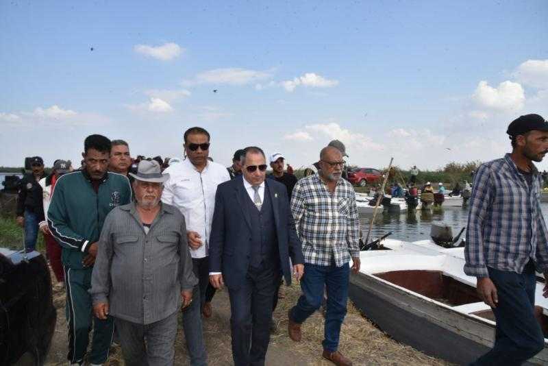 حبشي يتفقد منطقة مثلث الخير جنوب بورسعيد ويلتقي بالأهالي