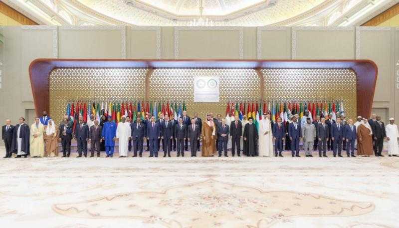 قمة الرياض تنطلق اليوم بحثاً عن “موقف موحد”