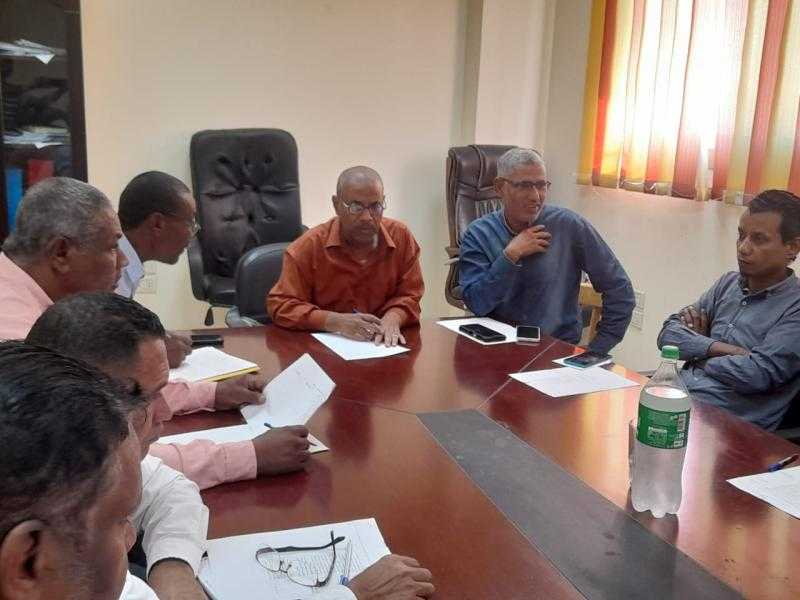 رئيس مركز الطود بالأقصر يعقد المجلس التنفيذي لمناقشة عدد من الملفات الهامة للمواطنين
