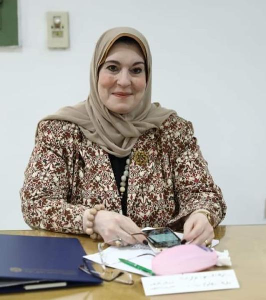 الدكتورة سامية الحسيني أبو فرحة،