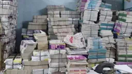 ضبط مالك مطبعة غير مرخصة وبحوزته 12 ألف مطبوع تجاري بدون تفويض بالقاهرة