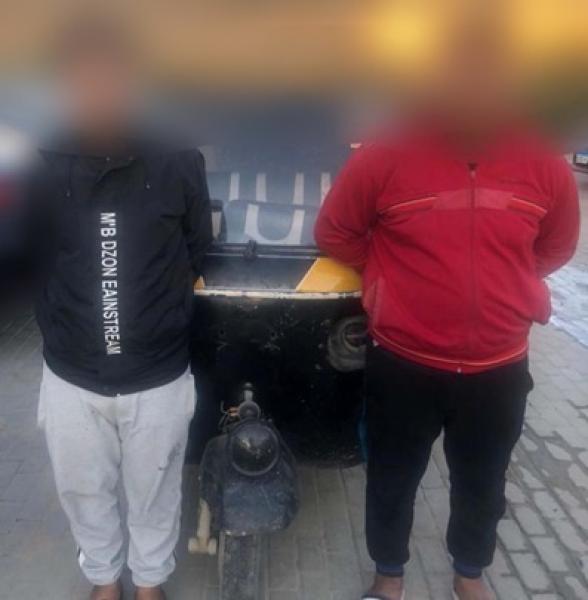 المتهمين 