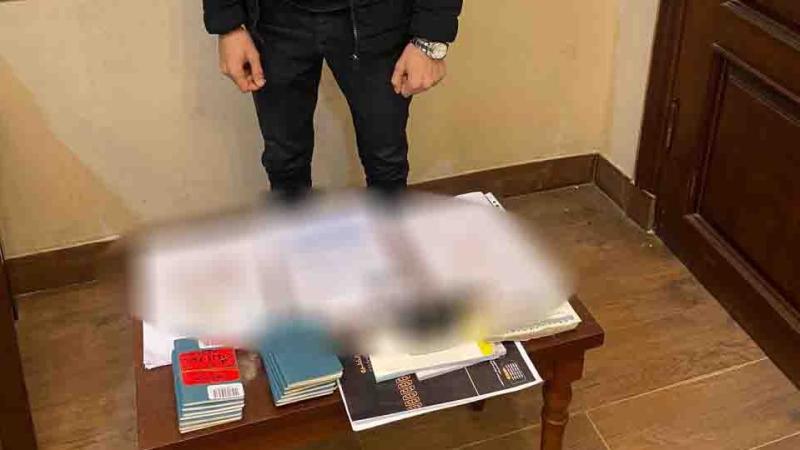 ضبط صاحب شركة الإلحاق العمال بالخارج