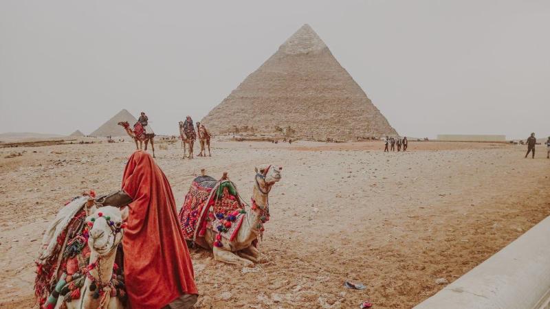 المنطقة الأثرية بالأهرامات 