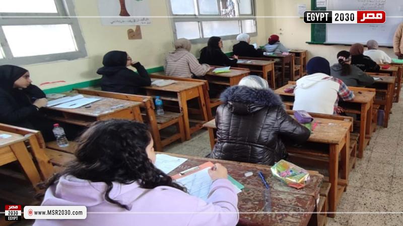 امتحانات الشهادة الإعدادية