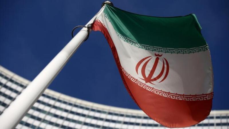 إيران