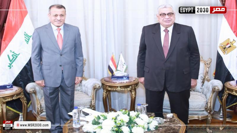 المستشار أحمد عبود رئيس مجلس الدولة مع نظيره العراقي المستشار كريم خصباك