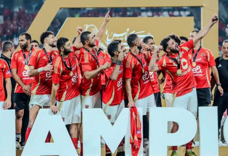 الاهلي والعين 