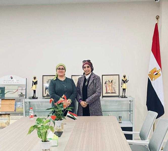 رئيس جامعة الأقصر تلتقي المستشار الثقافي لمصر بدولة الصين الشعبية