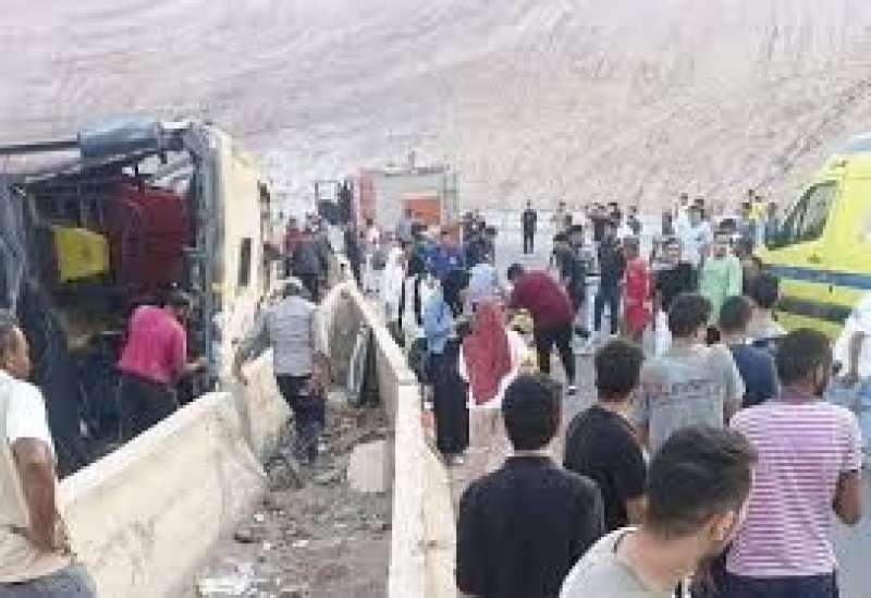 انقلاب أتوبيس بطريق الجلالة 