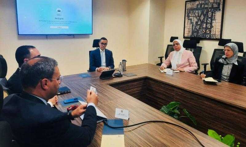 وزير الاستثمار والتجارة الخارجية يلتقي وفد شركة نيسان - مصر لاستعراض أداء الشركة ومعدلات صادراتها للأسواق الخارجية