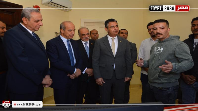 وزير التموين والتجارة الداخلية