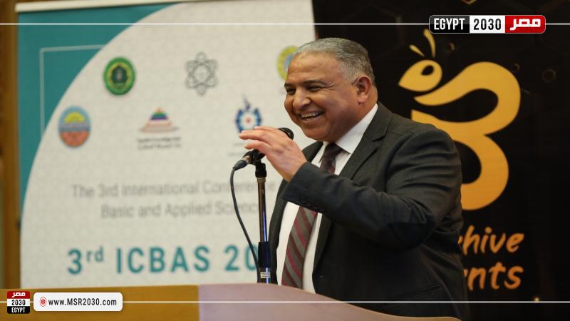 الدكتور محمد فكري خضر