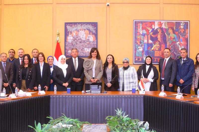 التضامن الاجتماعي والتحالف الوطني للعمل الأهلي التنموي يوقعان بروتوكول تعاون مشترك لتنفيذ مشروعات تمكين اقتصادي للسيدات والشباب بقرى ”حياة كريمة”