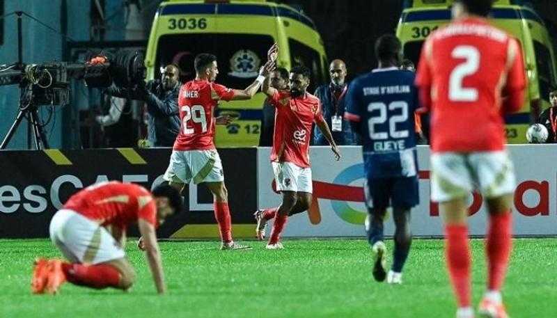مفاجأة مدوية.. مدافع الأهلي يطلب الرحيل في يناير لهذا الأمر!