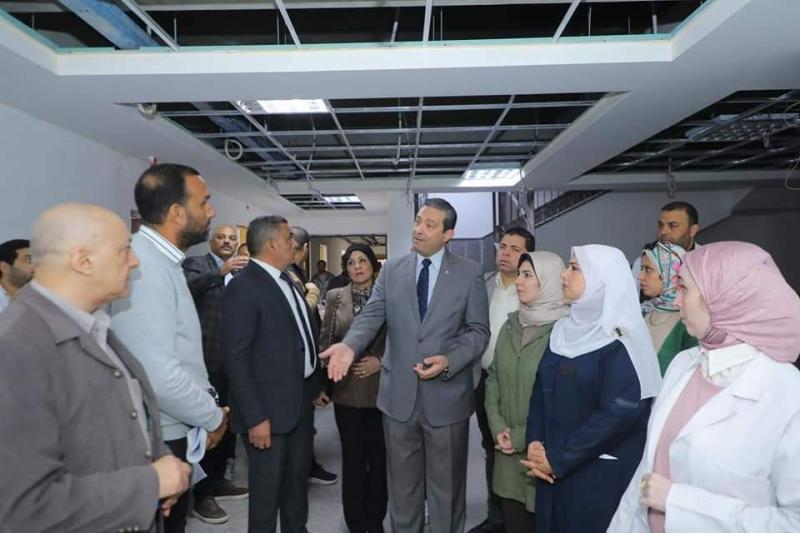 محافظ دمياط 