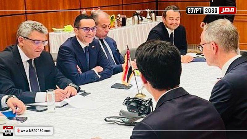 وزير الاستثمار والتجارة الخارجية