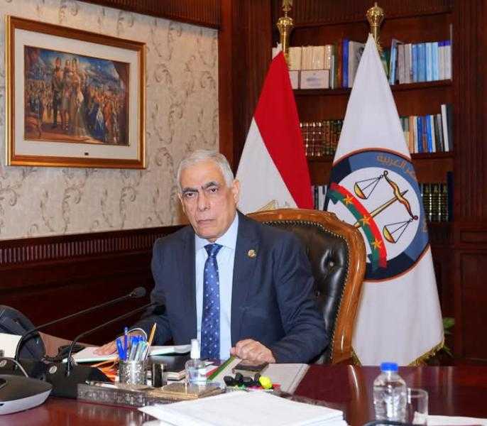 النائب العام يستقبل رئيسيْ الاستئناف لشئون الأسرة لمتابعة  إنجاز القضايا