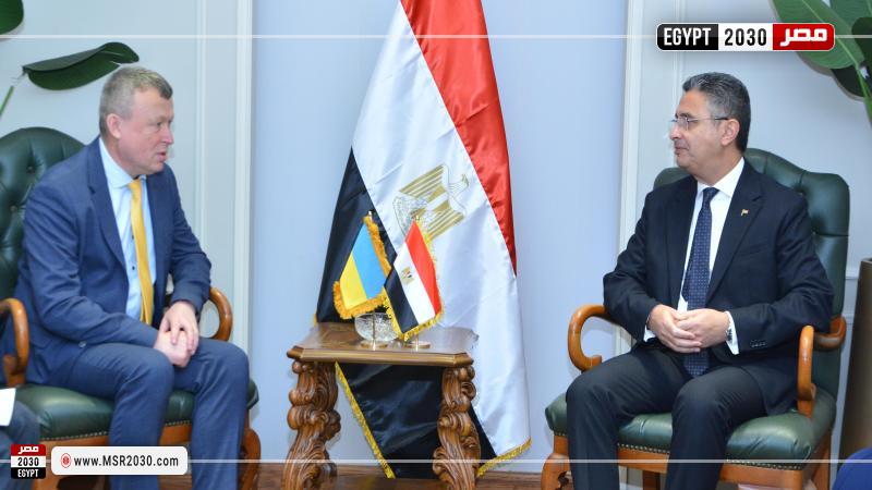 وزير التموين والتجارة الداخلية